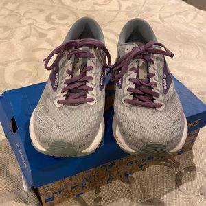 Brooks Launch 7 Women’s shoes